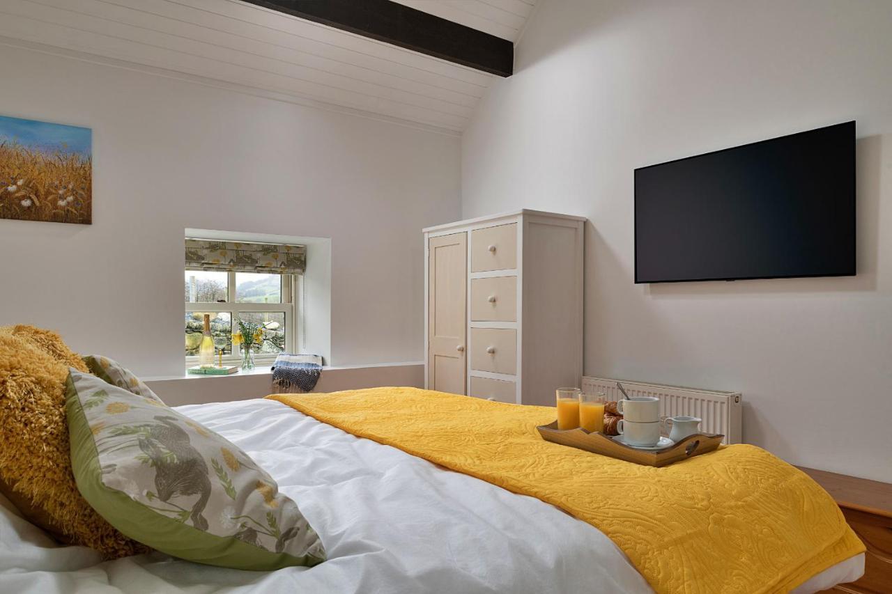 Finest Retreats - Moelis Granary - Luxury Cottage With Hot Tub Llandrillo Esterno foto