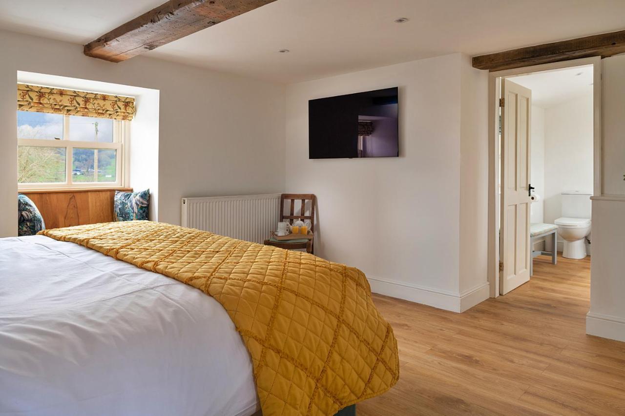 Finest Retreats - Moelis Granary - Luxury Cottage With Hot Tub Llandrillo Esterno foto