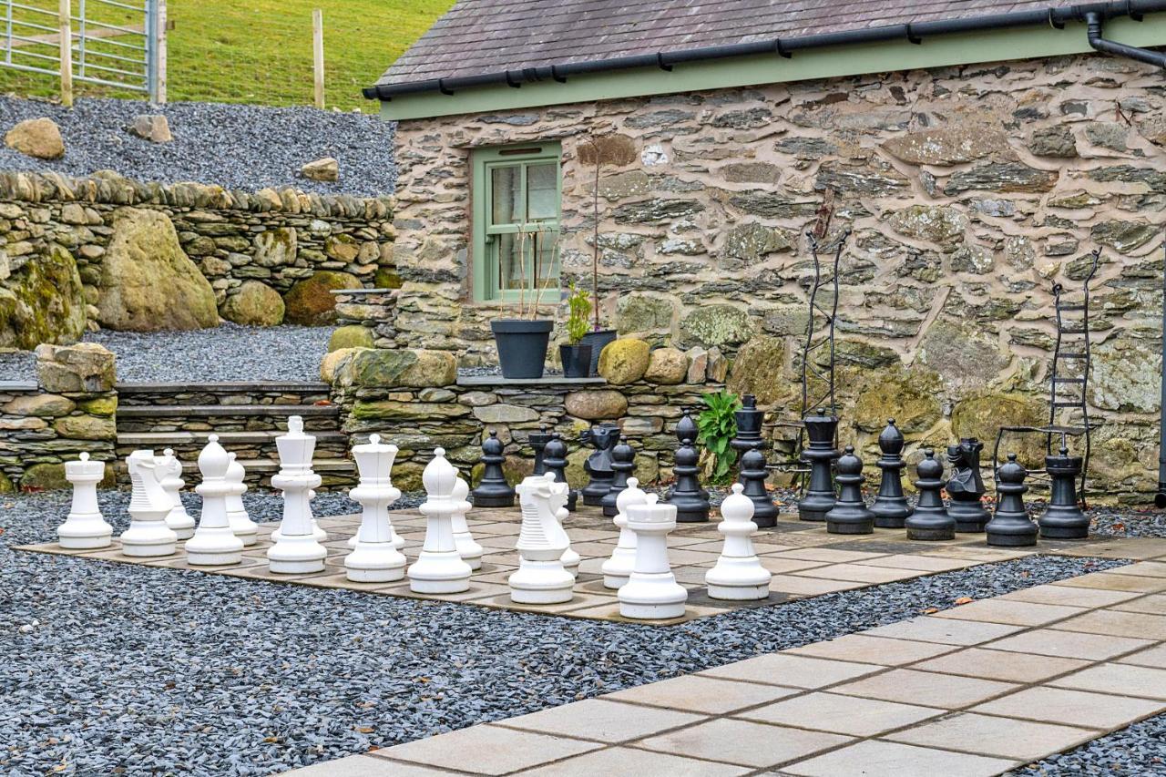 Finest Retreats - Moelis Granary - Luxury Cottage With Hot Tub Llandrillo Esterno foto