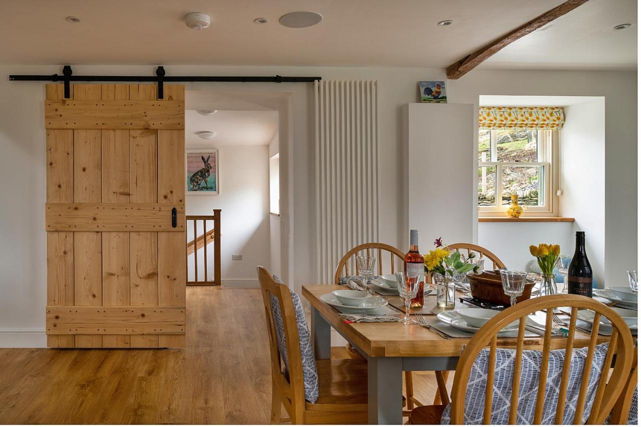 Finest Retreats - Moelis Granary - Luxury Cottage With Hot Tub Llandrillo Esterno foto